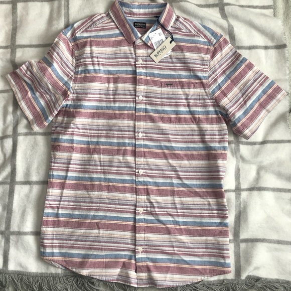 Mens Buffalo XL casual dress shirt - short sleeve. - Picture 2 of 3